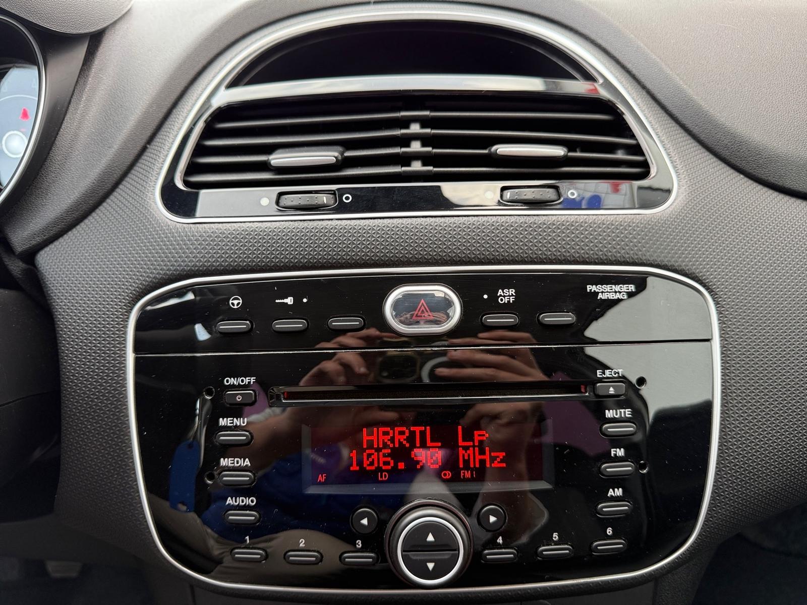 Fiat Punto 1.2 Young Klima Tagfahrlicht