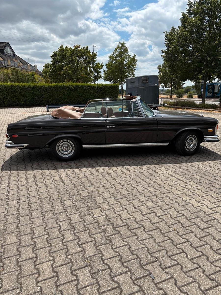 Mercedes-Benz 280 SE 3.5 Cabriolet (W111 Flachkühler)