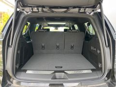 CHEVROLET Suburban High Country 6.2l V8 MY26