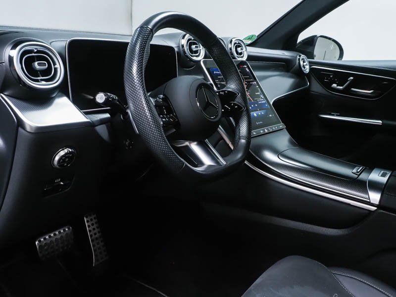 Fahrzeugabbildung Mercedes-Benz GLC 200 4M AMG*AHK*Distro*360°*Pano*Night*LED*