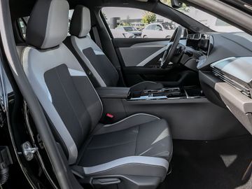 Opel Astra L Sports Tourer 1.2 Enjoy Spurhalteassi.