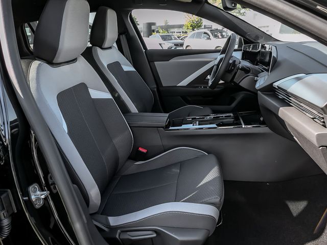 Opel Astra L Sports Tourer 1.2 Enjoy Spurhalteassi.