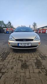 Ford Focus 1.6 - Ford Focus aus 2001: Kombi