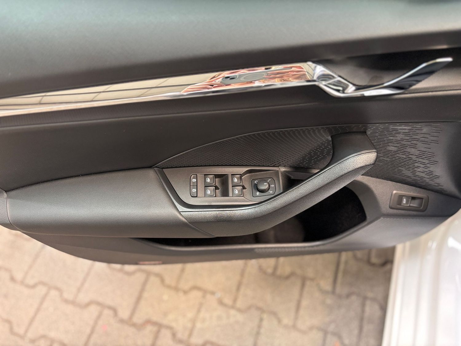 Fahrzeugabbildung SKODA Octavia 1.5 TSI Style#Virtual#Kamera#Spur#HeadUp