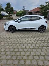 Renault Clio TCe 90 1.Hand TÜV Neu, Scheckheft - Renault Clio in Lübeck