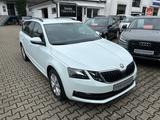 Skoda Octavia 1.5 TSI  Combi Ambition1.Hd. - Skoda Octavia Gebrauchtwagen in Freiburg