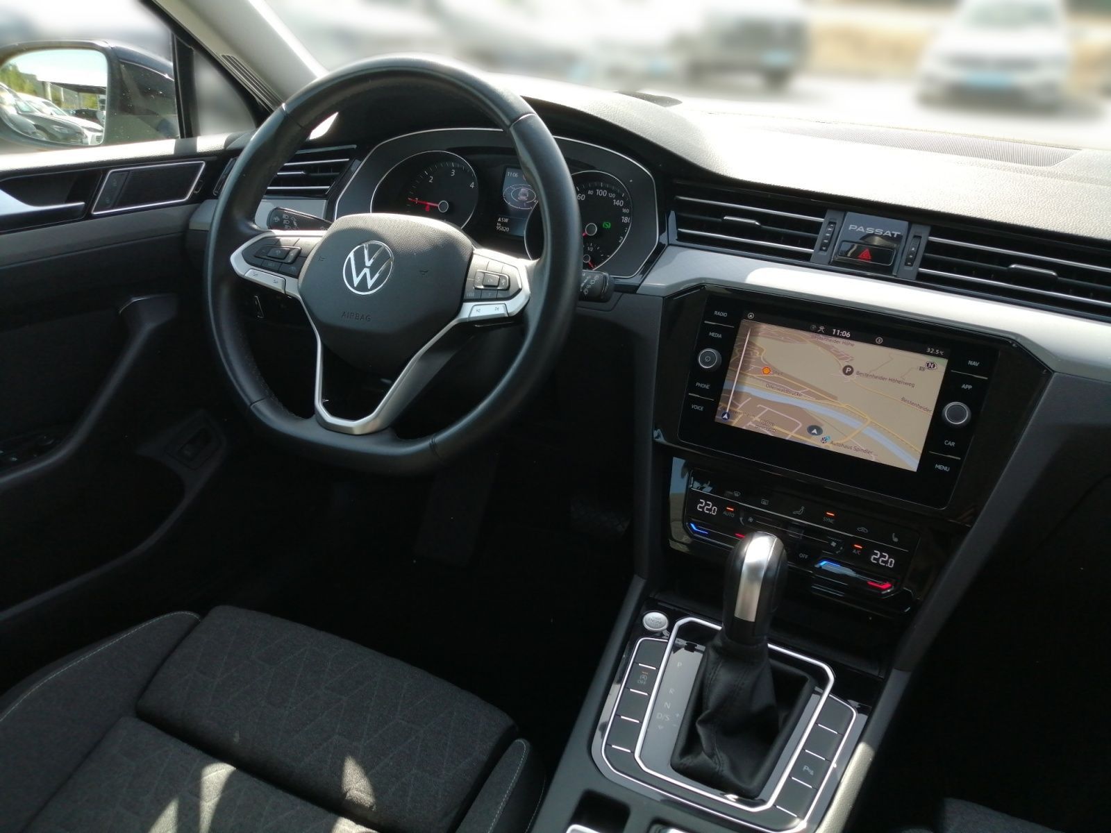 Volkswagen Passat Variant - Bild 12