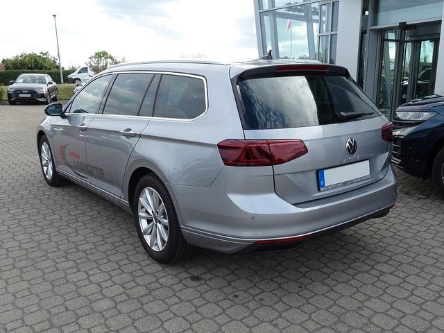 Passat Variant 2.0 TDI DSG Business / Matrix