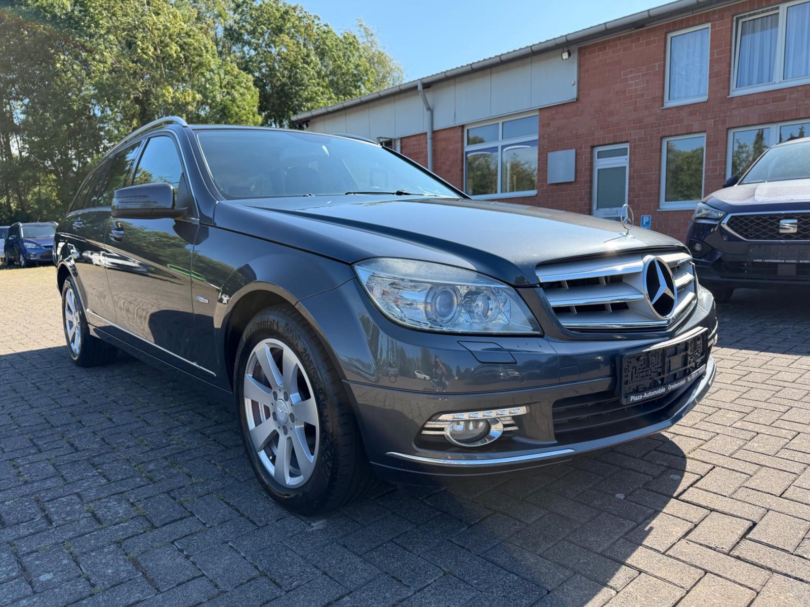 Mercedes-Benz C220, 2010
