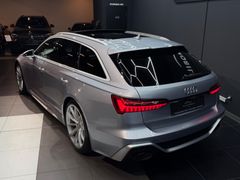 AUDI RS6 4.0 TFSI*PANO*B&O*HEADUP*AHK*STANDHEIZUNG*