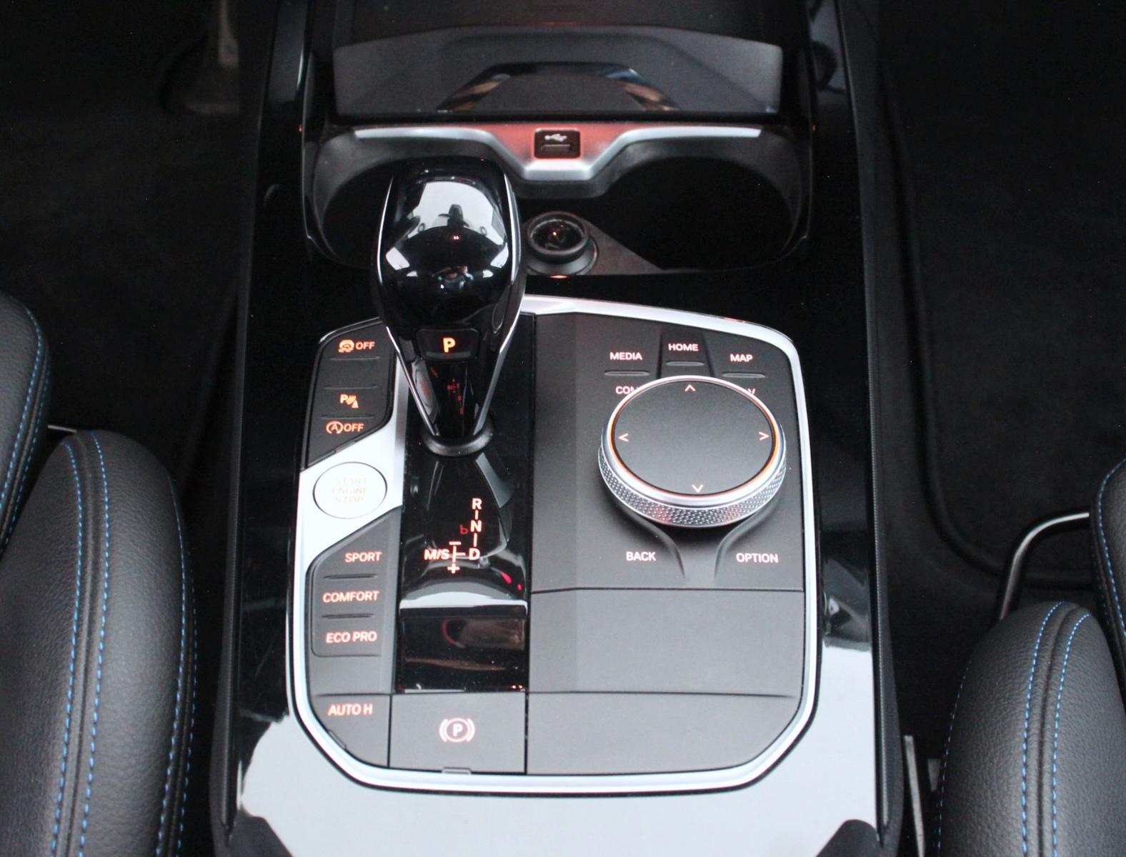 BMW 1 Series i Aut. M Sport (F40) *A-LED*SHZ*LHZ*HiFi*PDC, миниатюра 17