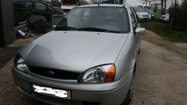 Ford Fiesta 1,2 Ghia Alu Klima 113TKm Tüv neu