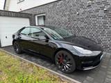 Tesla Model 3 Performance Allwetterr PDC Akku überholt - Tesla Model 3 in Essen