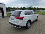 Mitsubishi Outlander SUV-Star 2.0 2WD - Mitsubishi Outlander SUV-Star
