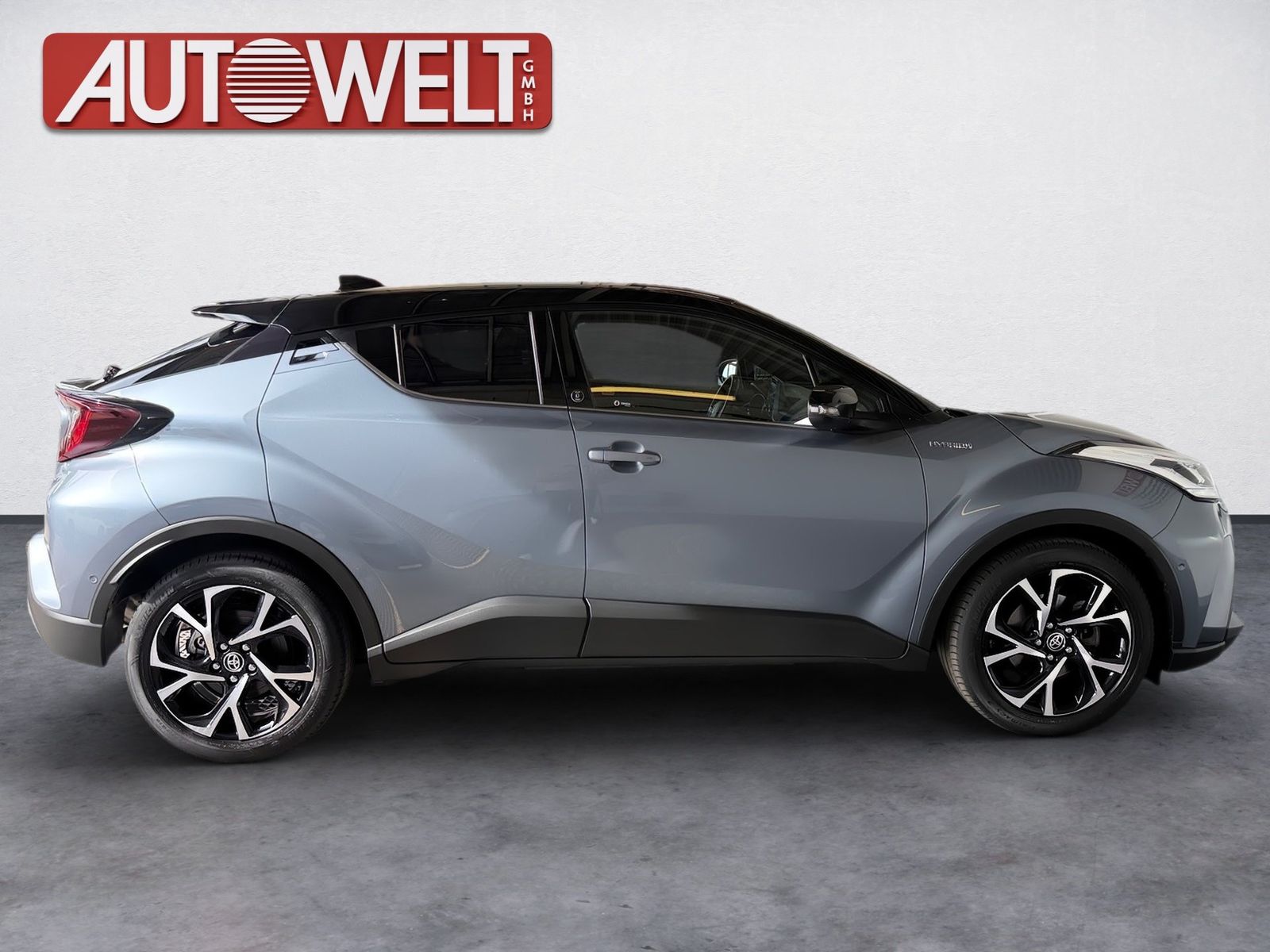 Fahrzeugabbildung Toyota C-HR 2.0 Team D Kamera,LED,Navi,PDC,SHZ