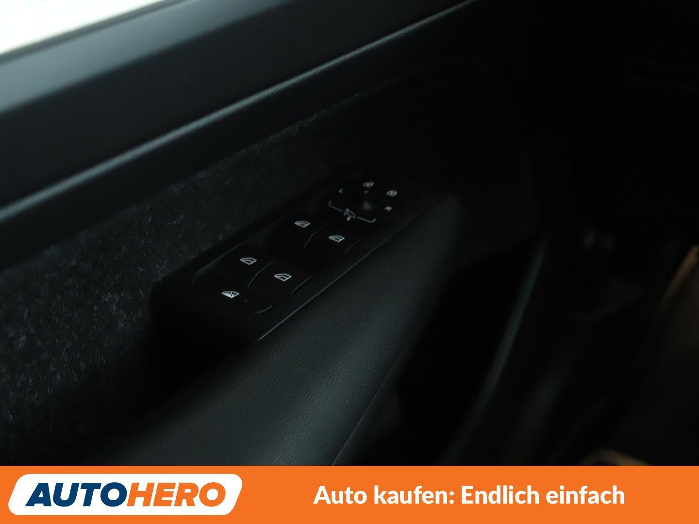 Volvo XC40 2.0 D3 Momentum AWD Aut.*NAVI*VC*TEMPO*CAM*