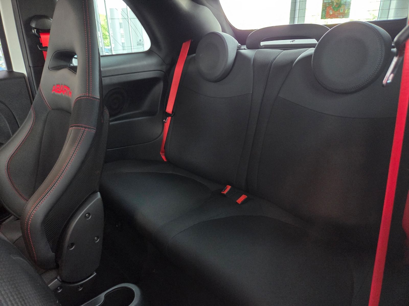 Fahrzeugabbildung Abarth 595 C Esseesse Beats XENON NAVI ALU