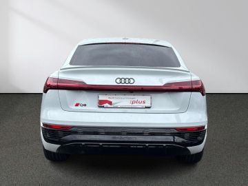 Audi Q8 e-tron - 5