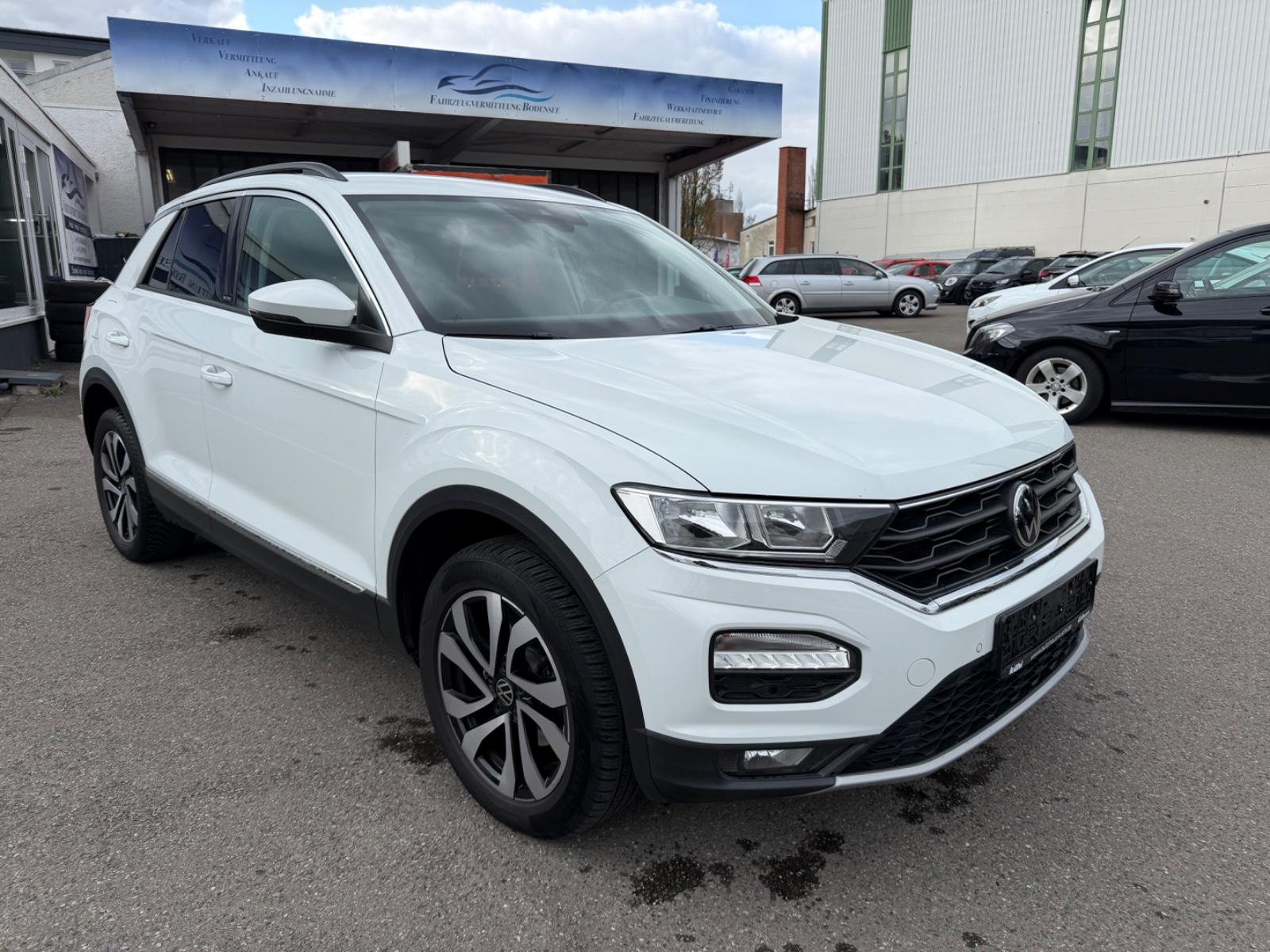 Volkswagen T-Roc Style AHK Carplay Shz Klima DAB LED