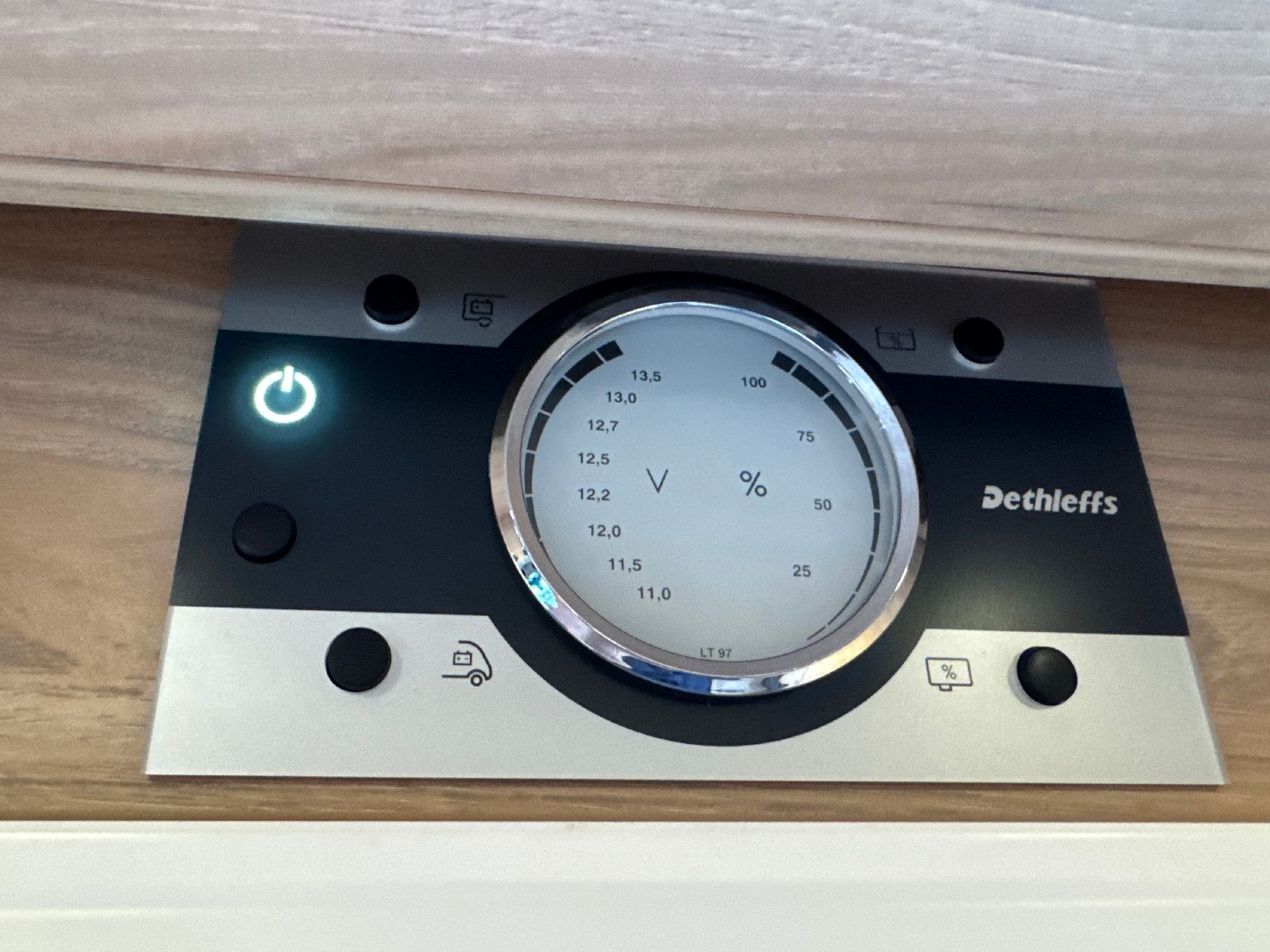 Fahrzeugabbildung Dethleffs Just Go T 7055 EB AUTOMATIK HUBBET CLESANA WC 1H