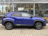Toyota Yaris Cross Hybrid 1.5 VVT-i Teamplayer*Safety-P - Toyota Yaris Cross: Blau