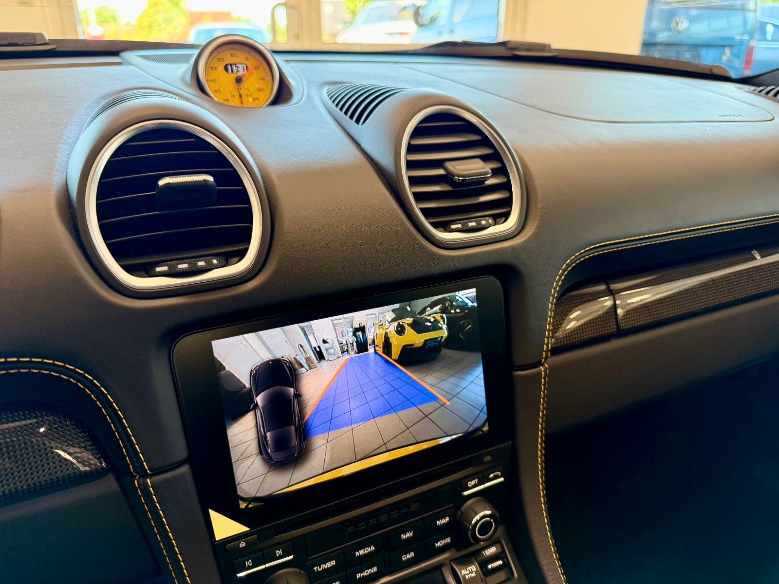 Fahrzeugabbildung Porsche 718 Cayman GTS 4.0 PDK PCCB/Burmester/Carbon/ACC