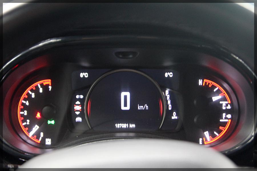Dodge Durango 3.6 SXT 7 SITZER AHK / CAM / PDC