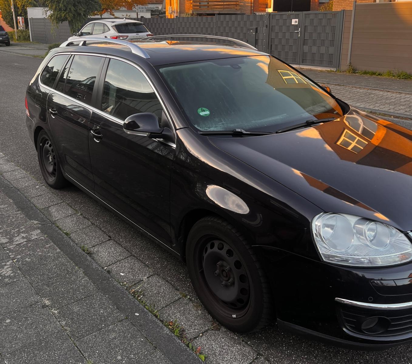 Volkswagen Golf 2008 — engine 1.390 cm³, 160 HP (118kW)
