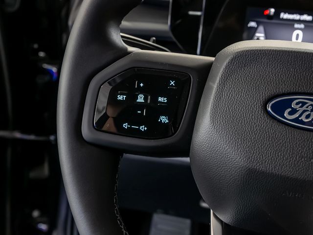 Ford Explorer AWD Assistentpaket Massagesitz Kamera