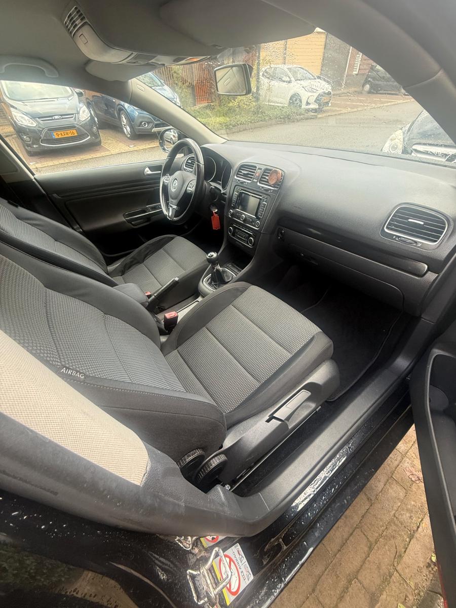 Volkswagen Golf 2011 — photo 6