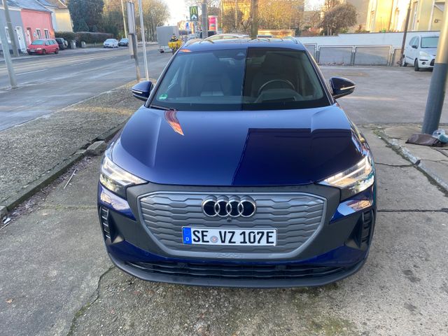 Audi Q4 e-tron 40 82 kWh 150 KW Navi AHK LED PD PDC