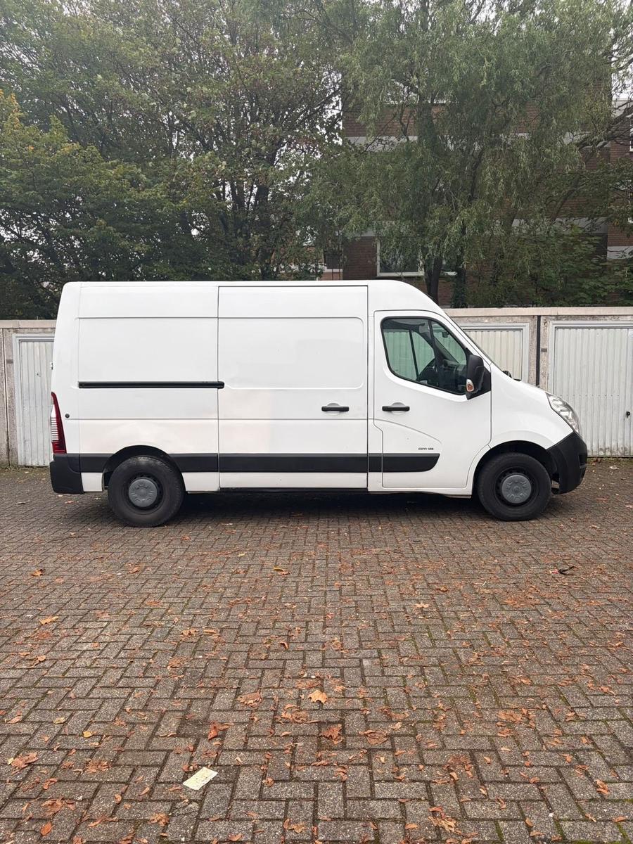 Opel Movano