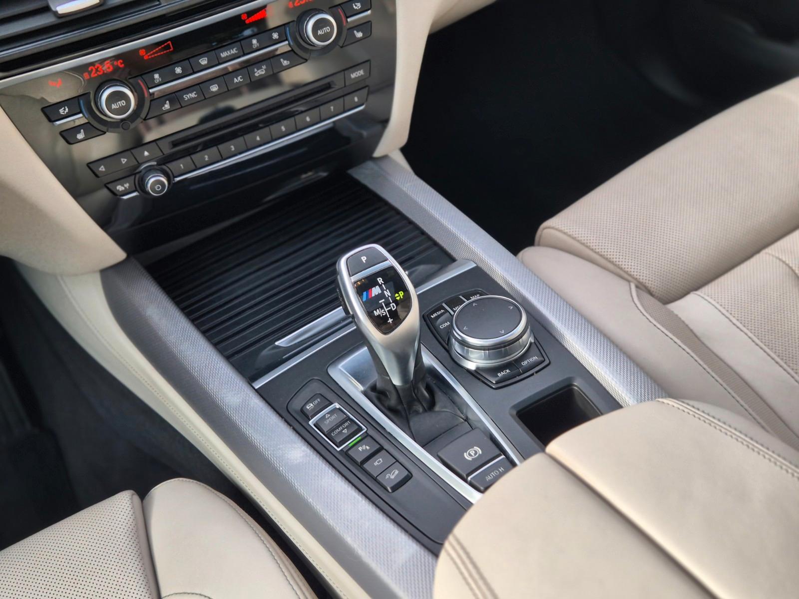BMW X5 M50d Pano 360° 4 Zonen ACC Adaptives Fahrwerk
