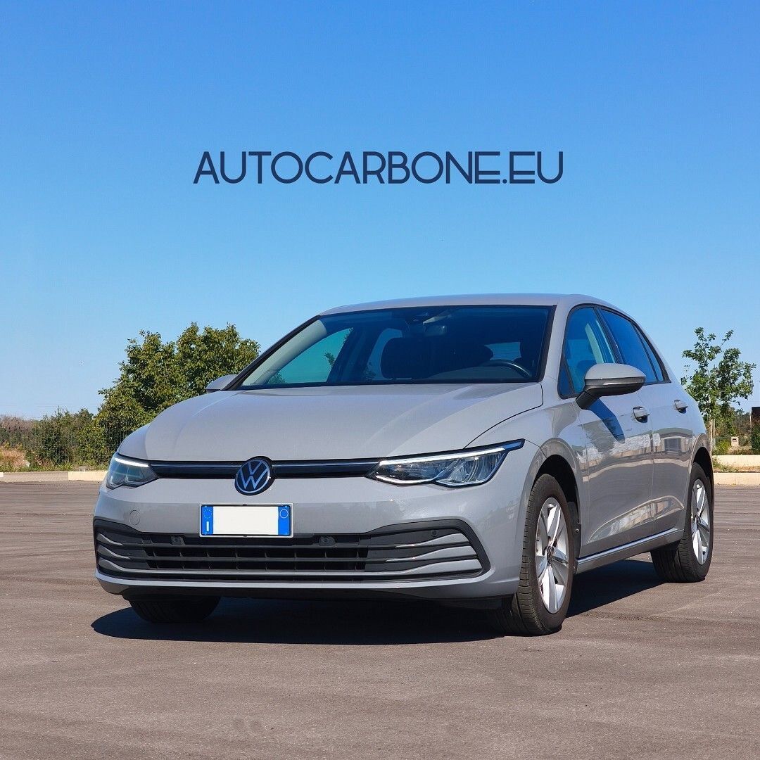 Volkswagen Golf 8 2023 2.0Tdi 115 DSG Pari al nuovo