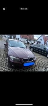 BMW 3er 318i Rot Farbe - BMW 318: 3er 318i