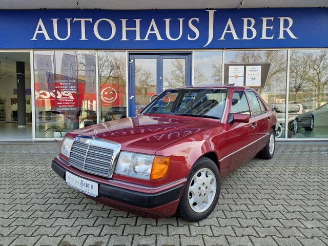 Mercedes-Benz 230 E 1.HD DT.FZG H-ZULASSUNG ROST+UNFALLFREI 1A