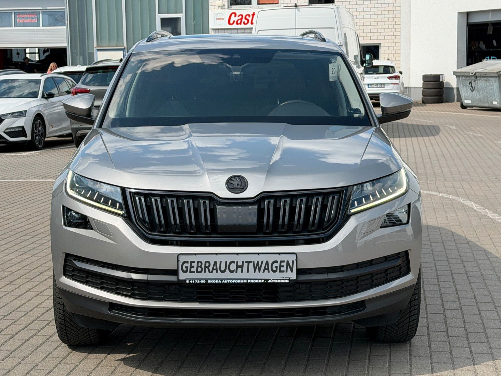 Fahrzeugabbildung SKODA Kodiaq 2.0 TSI Style *Pano*Standhzg*7Si*ACC*AHK*