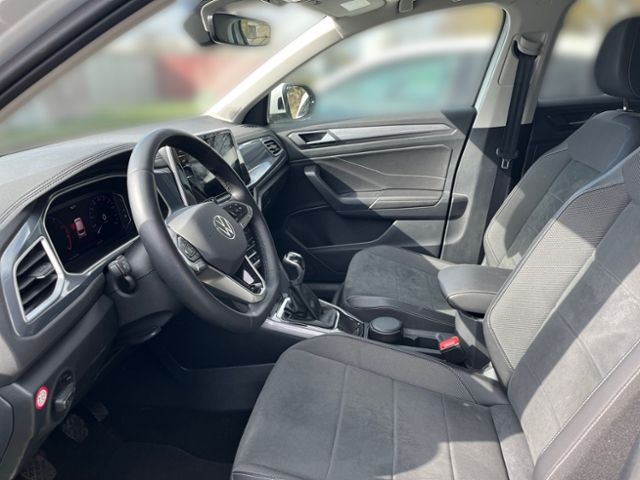 Fahrzeugabbildung Volkswagen T-Roc 1.0 TSI 81kW 6-Gang 4 Türen