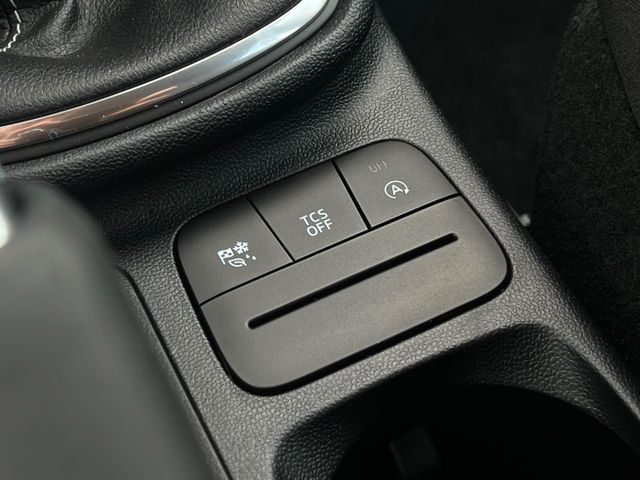 Fahrzeugabbildung Ford Fiesta Titanium LED-Scheinwerfer*Sitzheizung*Kli