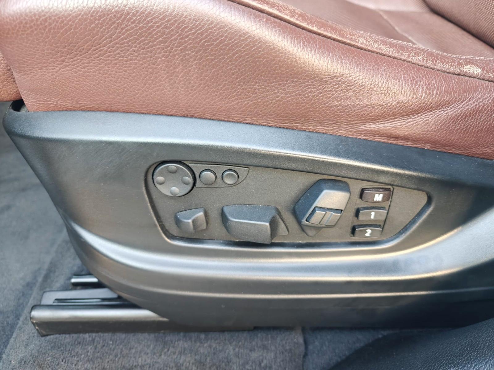 BMW X6 M50d 381 ch • Cuir Merino • Head-up • ACC Stop&Go • Caméras 360° • Toit ouvrant • Attelage