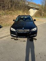 BMW 318i E91 - BMW 318: 318i E91