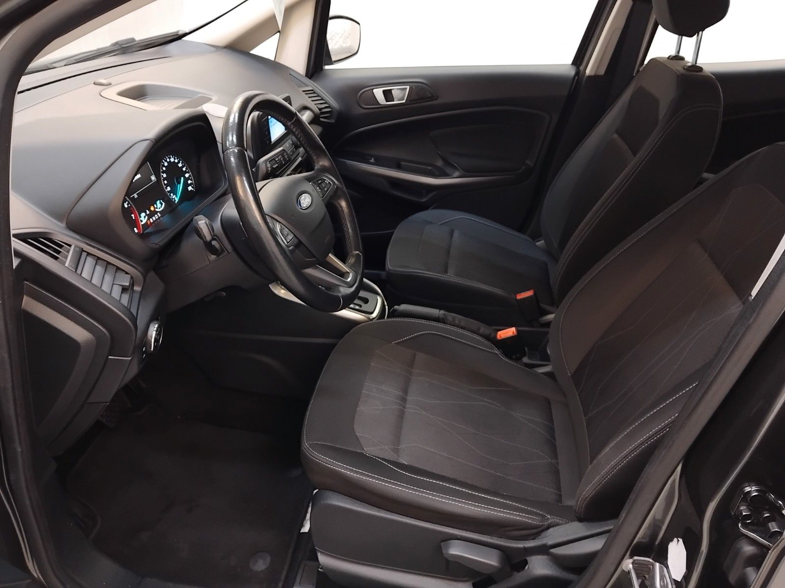 Ford EcoSport (05/2018, Benzin)