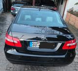 Mercedes-Benz E 220 CDI BlueEFFICIENCY AVANTGARDE AVANTGARDE - Mercedes-Benz E 220 aus 2009: Cdi