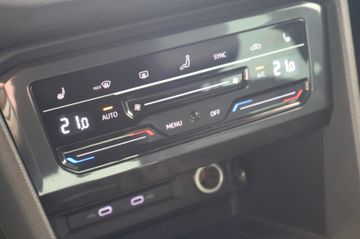 Volkswagen Tiguan Virtual LED ACC HarmanKardon AHK