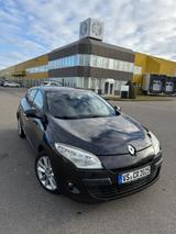 Renault Megane III Lim. 5-trg. Dynamique - Renault Megane aus 2008 mit Diesel-Antrieb