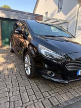 Ford S-Max 2,0 Titanium Pano Leder Standhzg. LED - Ford S-Max in Mönchengladbach