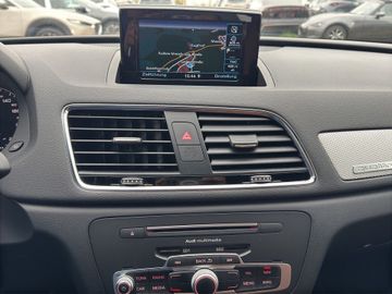 Audi Q3 - 12