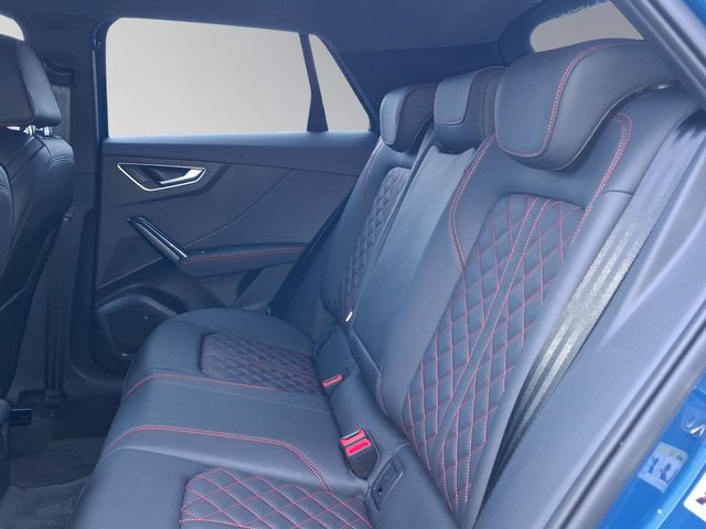 Q2 35 TFSI S line, Matrix, Navi, AHK