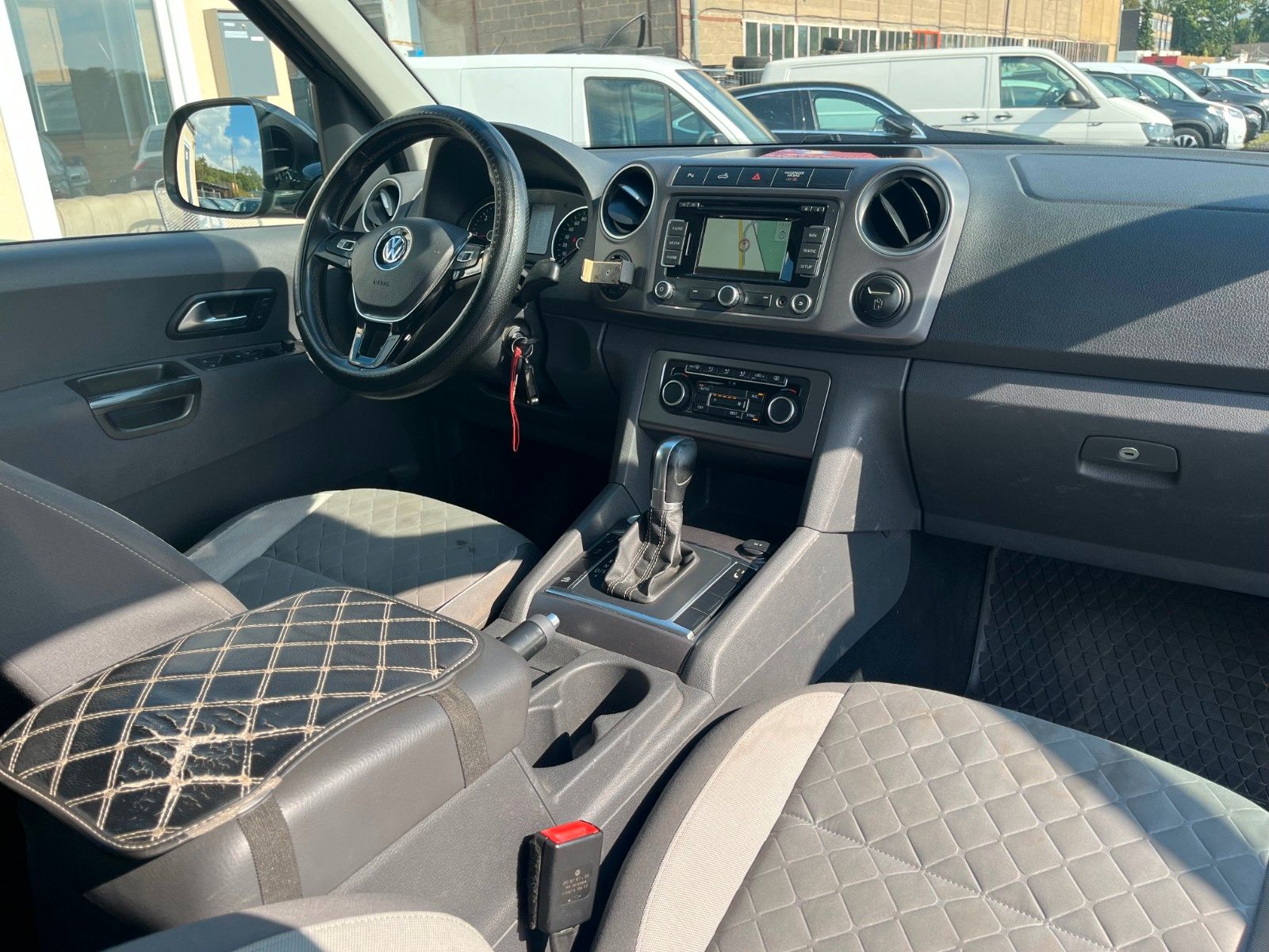 Fahrzeugabbildung Volkswagen Amarok 2.0 TDI Atacama DoubleCab 4Motion Hardtop