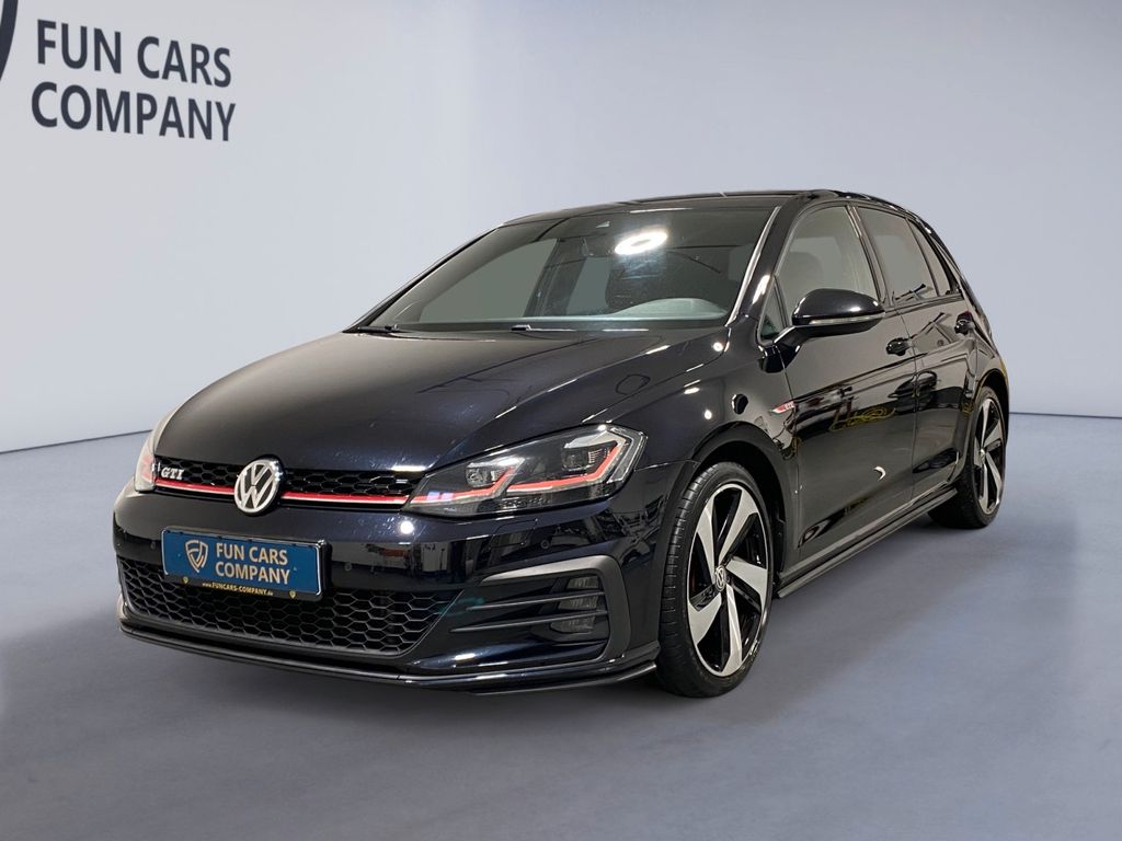 Image of Volkswagen Golf